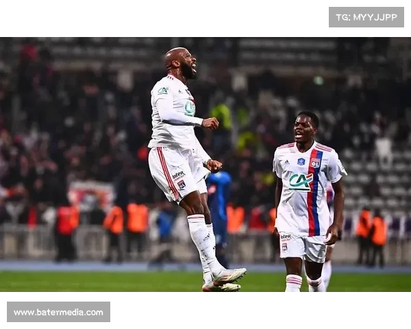 里昂本赛季首次在11人齐整时丢球 终结此前7场零封纪录